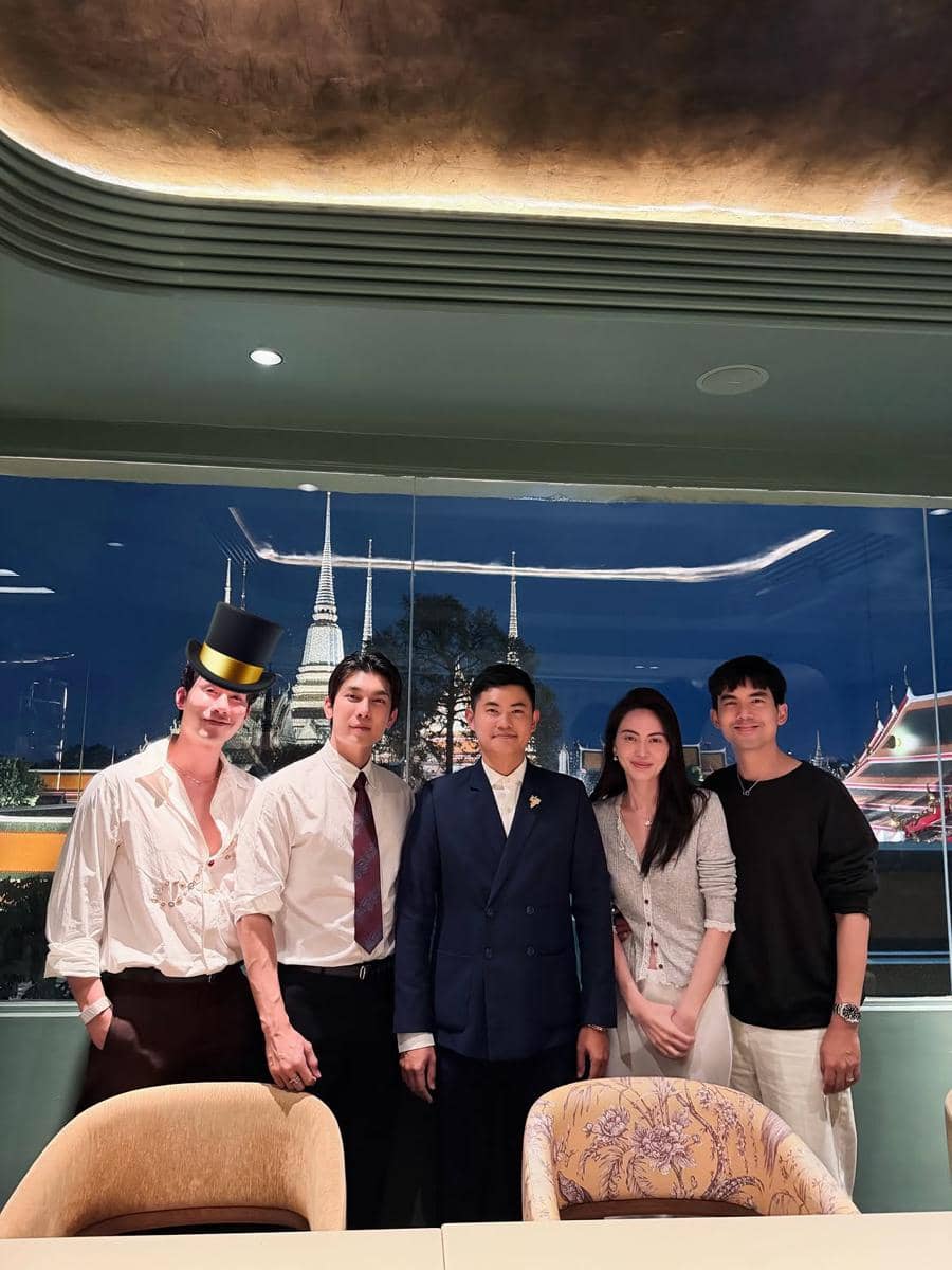 Potret Mew-Tul dan Davika-Ter double date