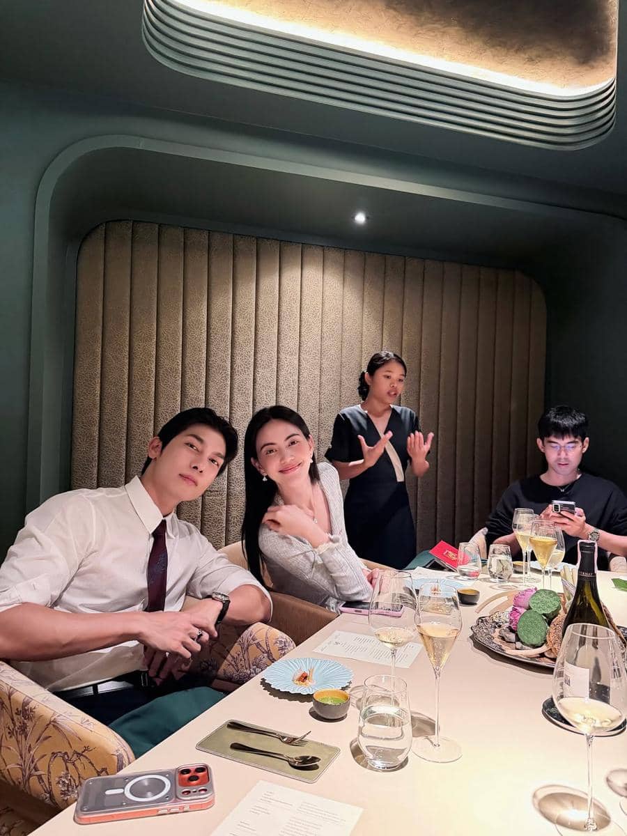 Potret Mew-Tul dan Davika-Ter double date
