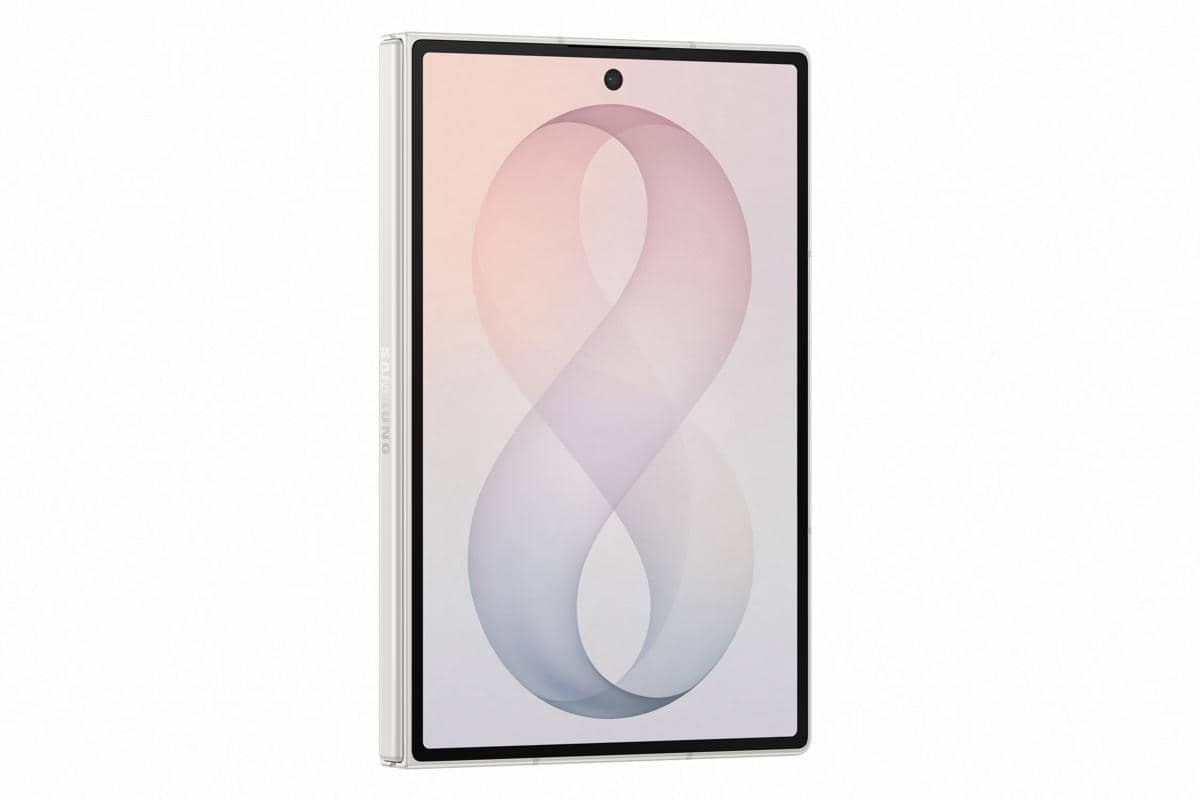 013-galaxy-zfold8-cream-front-Ieft-30.jpg