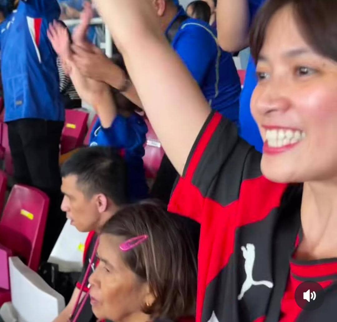 Chika Jessica bawa mama nonton AC Milan vs Chelsea ke GBK