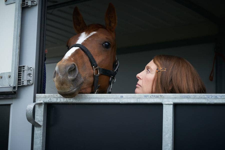 adegan dalam film Dream Horse