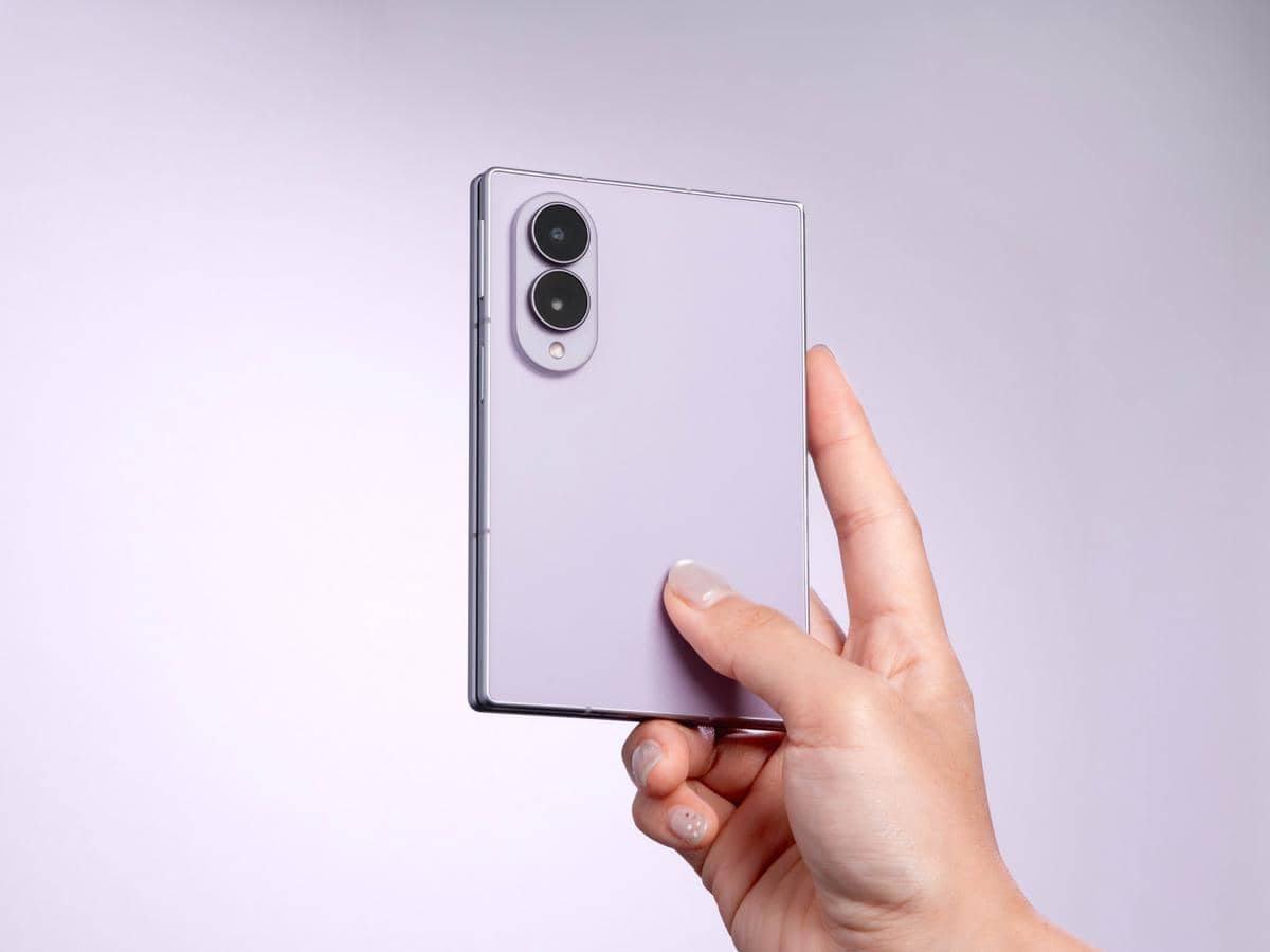5 Aktivitas yang Lebih Nyaman Dilakukan di Layar Besar Galaxy Z Fold8