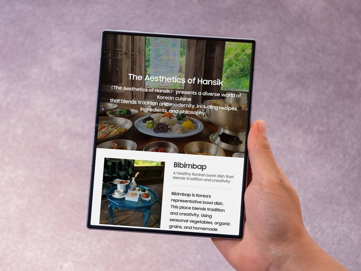 222-lifestyle-demo-galaxy-zfold8-new-ratio.jpg