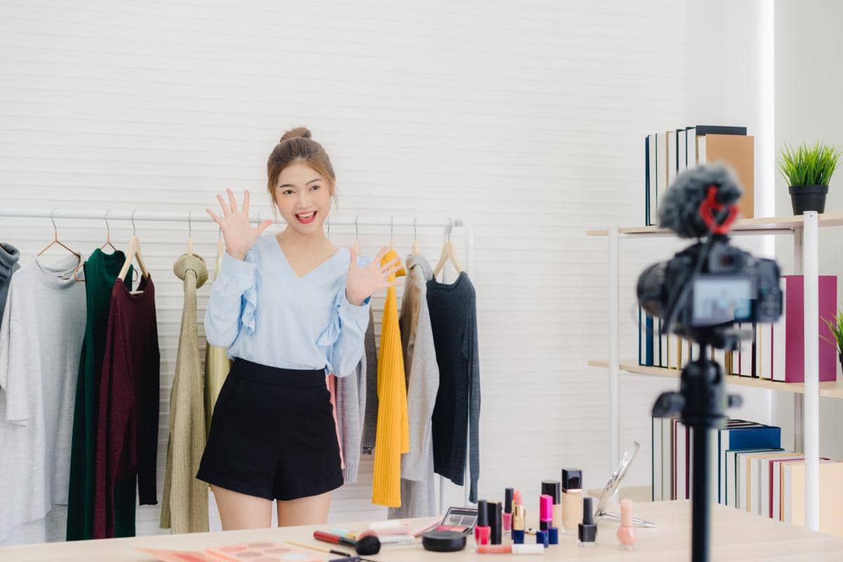 7 Strategi Live Shopping buat UMKM Fashion dan Beauty, Auto Cuan!