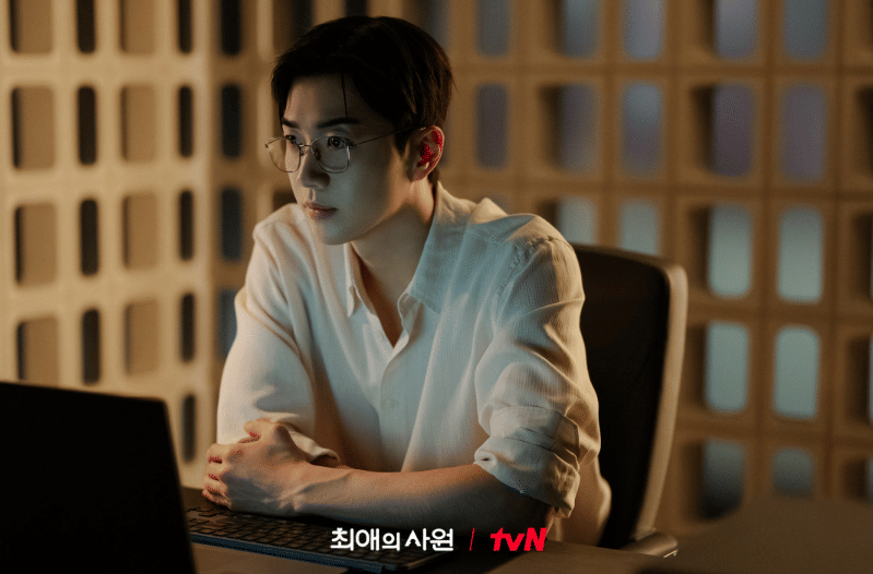 Kang Hoon di drama My Bias, My Boss