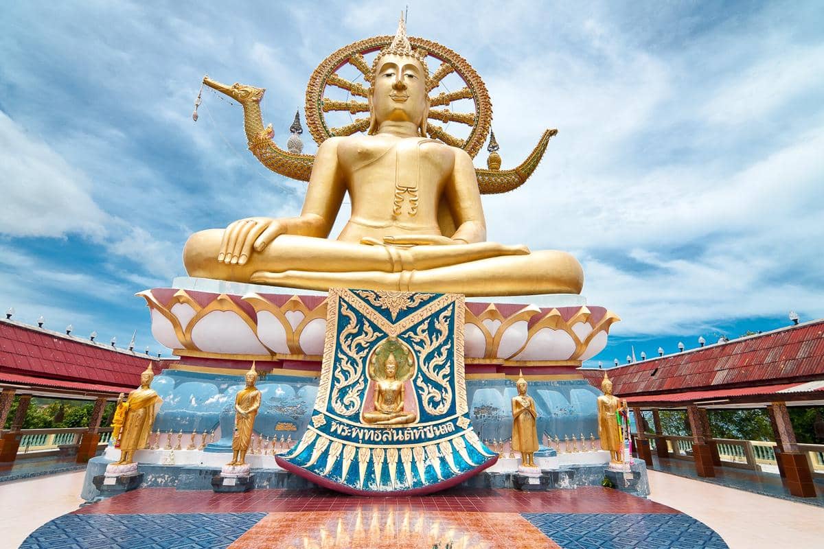 potret Wat Phra Yai