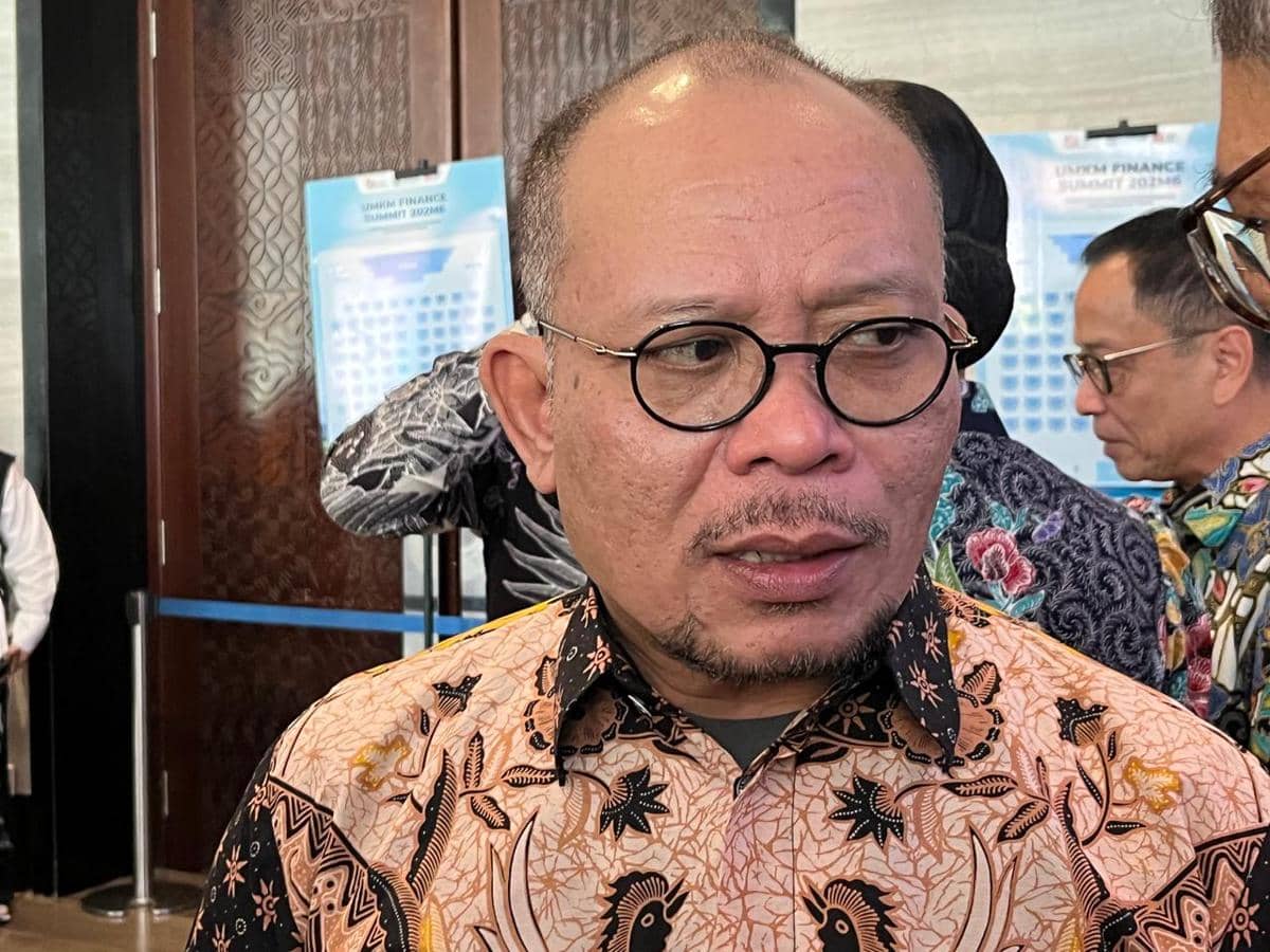 Komisi XI Puji Pengalaman Destry Damayanti di Bidang Moneter