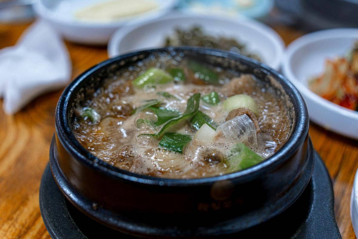 Resep Soegogi Gamja Guk atau Sup Kentang dan Daging Sapi Korea