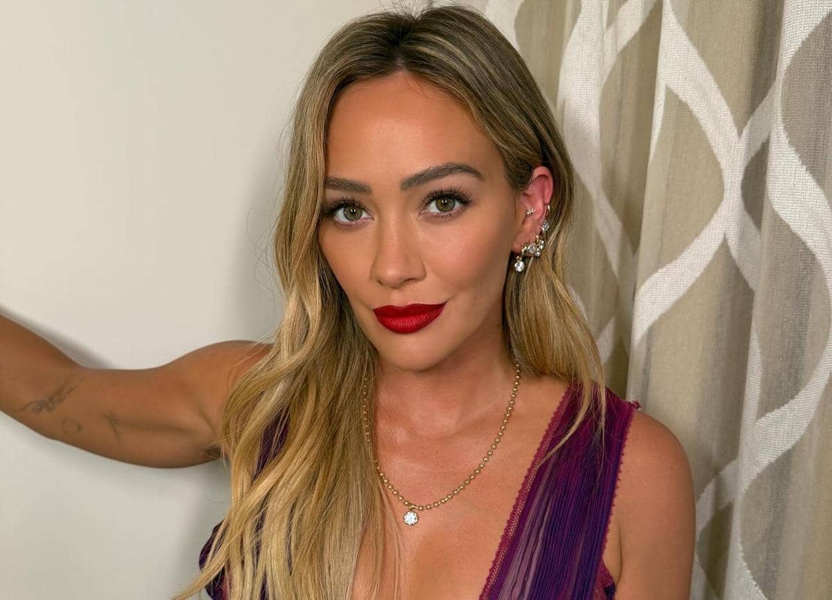 InspirasiInspirasi makeup ala Hilary Duff  makeup ala Hilary Duff