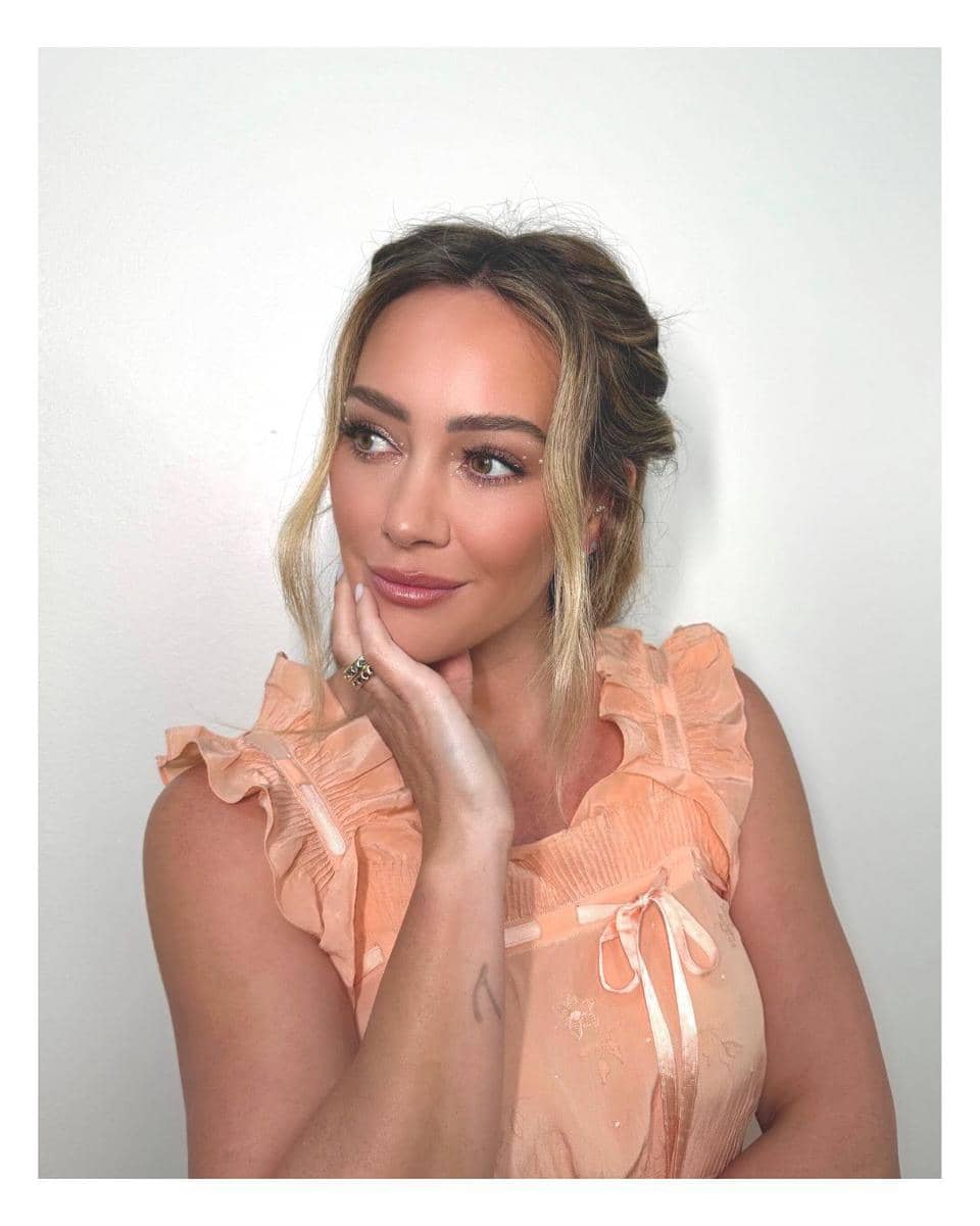 Inspirasi makeup ala Hilary Duff 