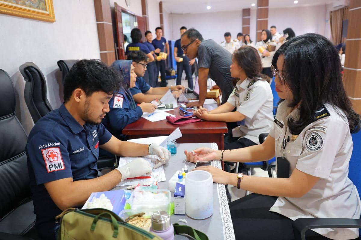 Rayakan HUT Ke-81 RI, Kanwil Imigrasi Sumut Gelar Donor Darah