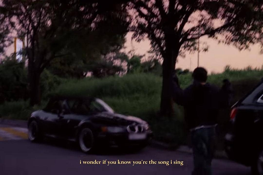 cuplikan video lirik lagu talking 'bout u milik wave to earth