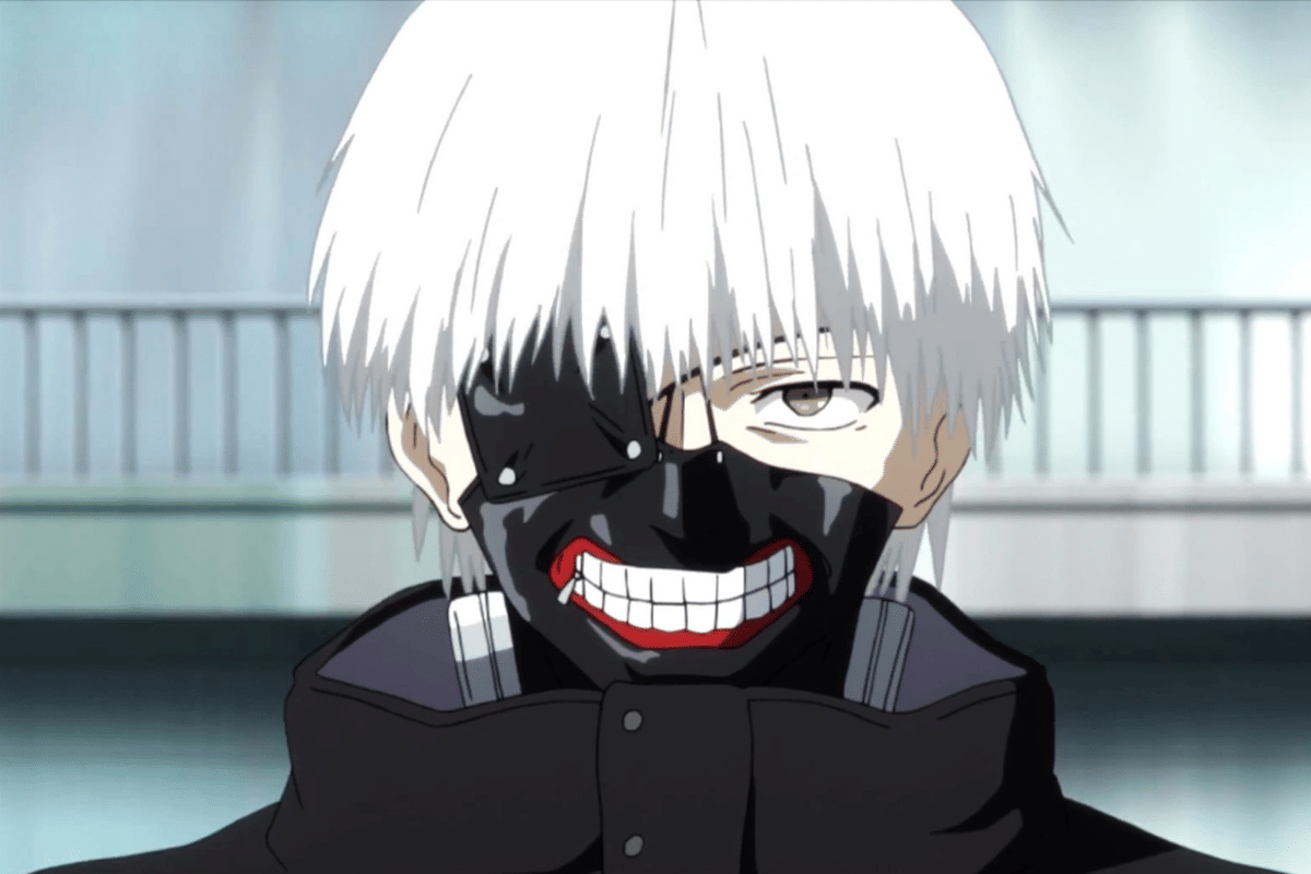 Kaneki Ken dengan rambut putih dan topeng ghou