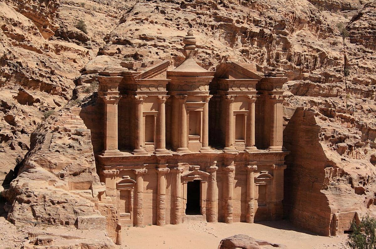 The Monastery (Ad Deir) di situs kuno Petra, Yordania