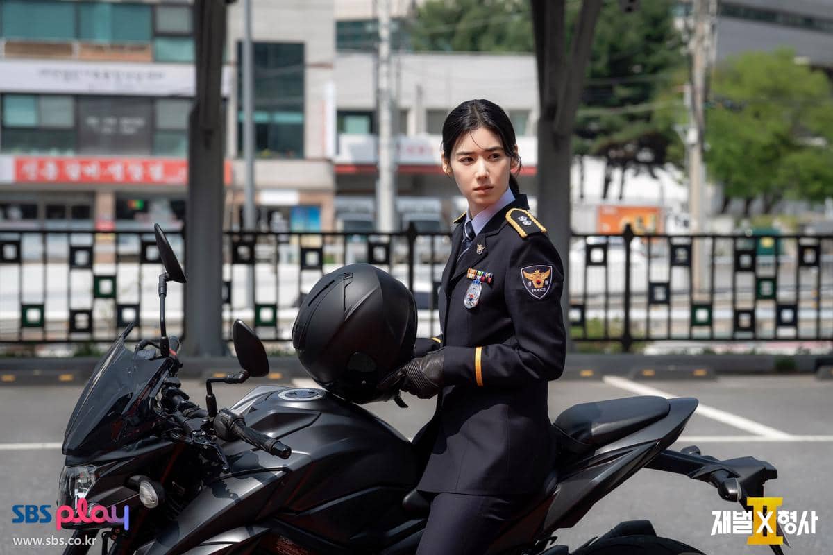 7 Ketangguhan Joo Hye Ra di Flex X Cop 2, Inspiratif!