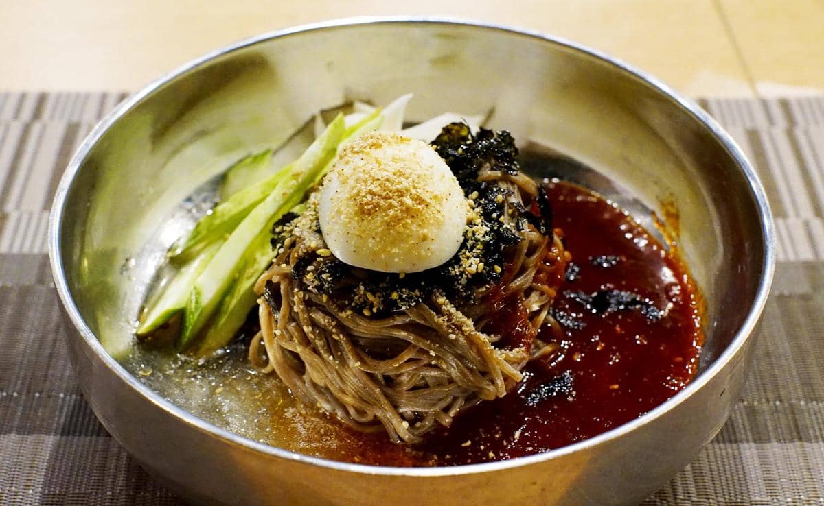 Makguksu, Mi Buckwheat Korea yang Segar dan Bikin Nagih