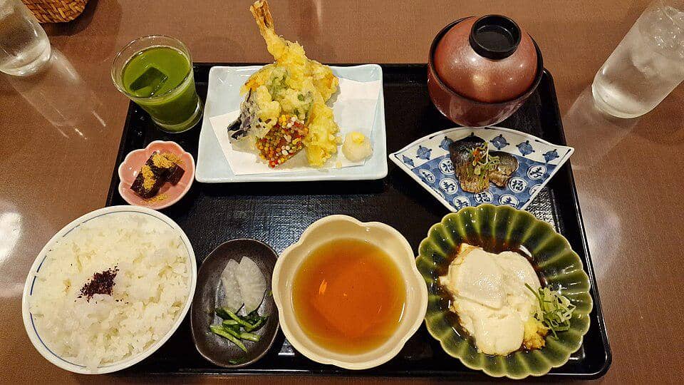 ilustrasi kaiseki