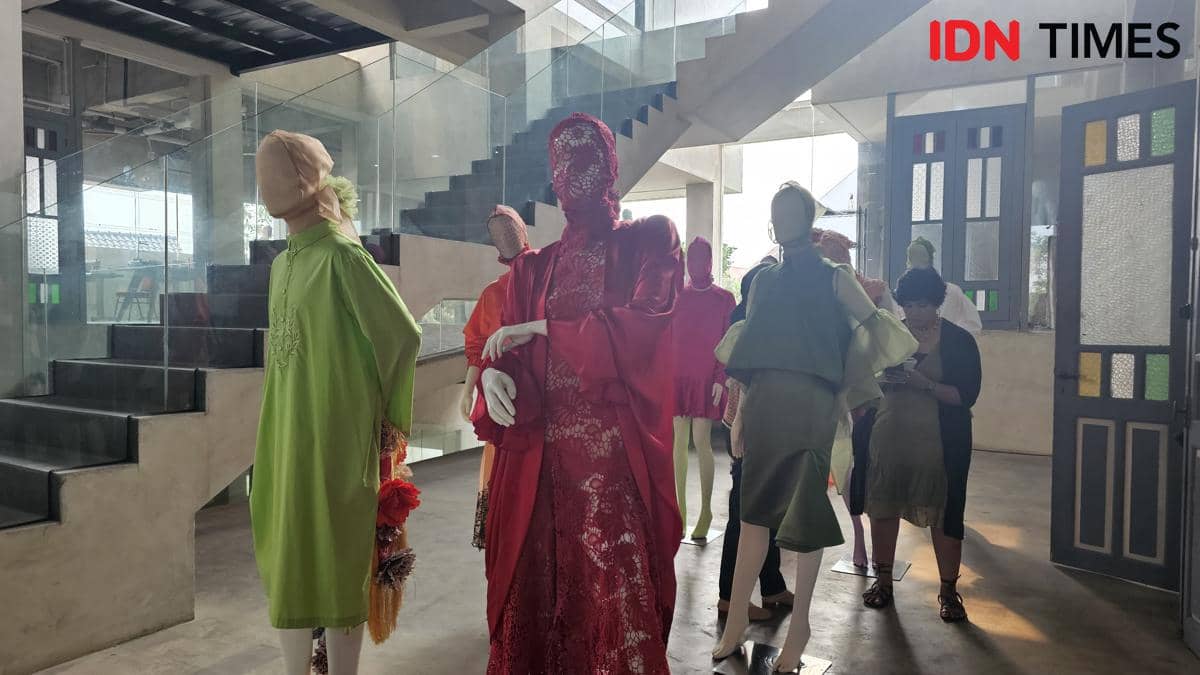 Mengintip Dapur Lakon Indonesia, Laboratorium Fashion di Tangerang