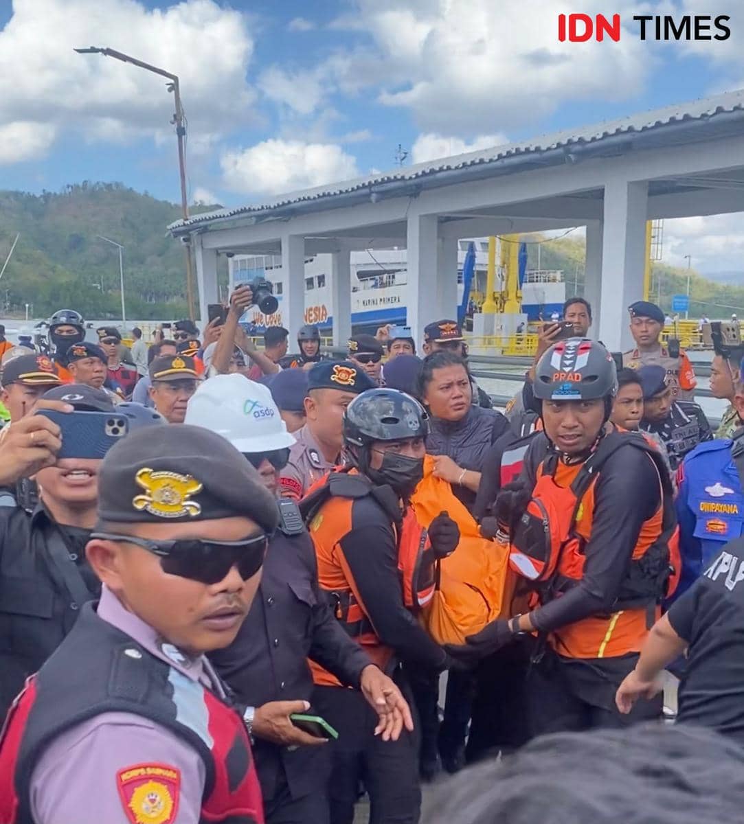 Satu Penumpang KMP Putri Yasmin Ditemukan Meninggal Dunia
