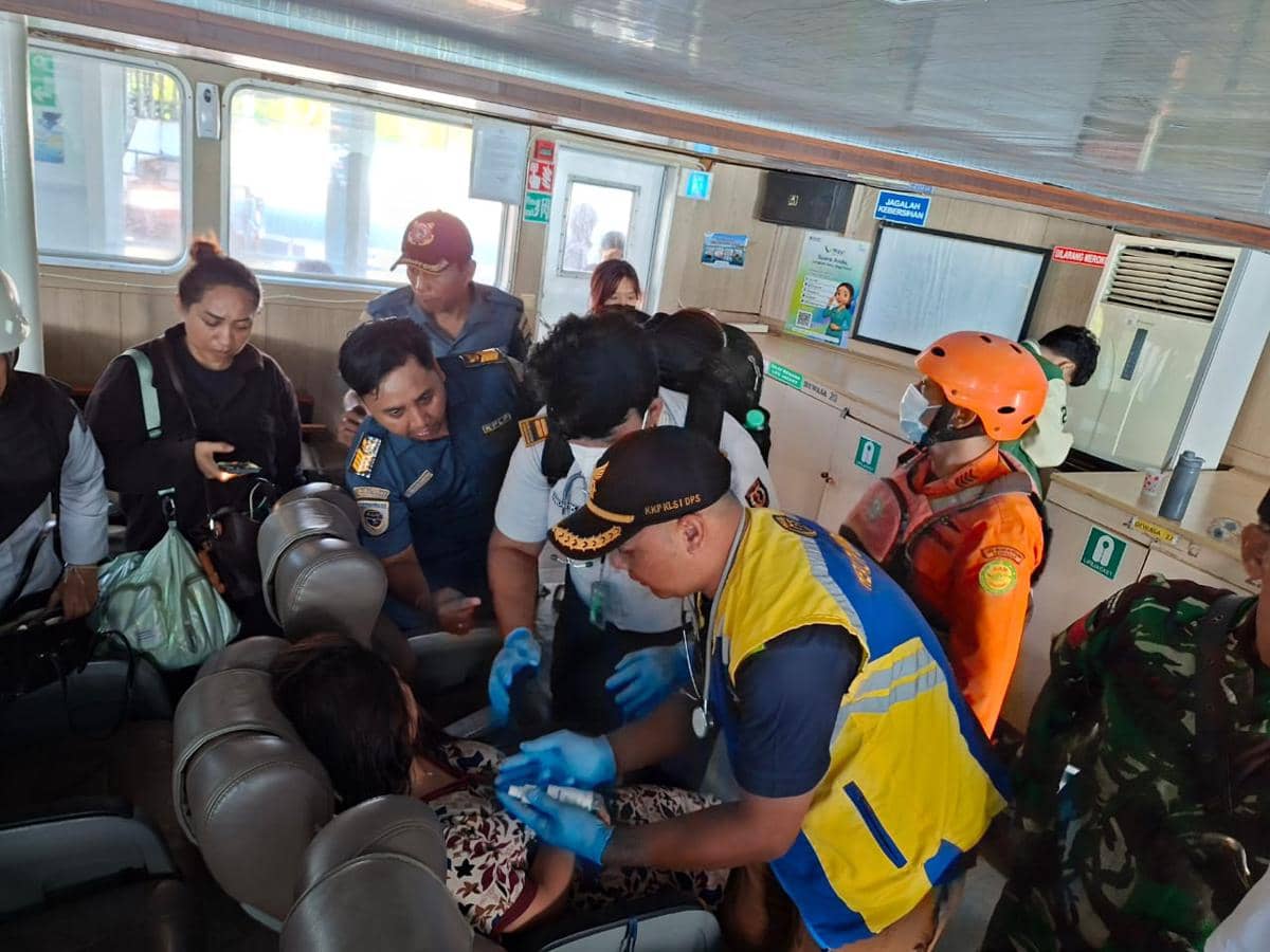 Kesaksian Penumpang Ceritakan Detik-detik KMP Putri Yasmin Terbakar