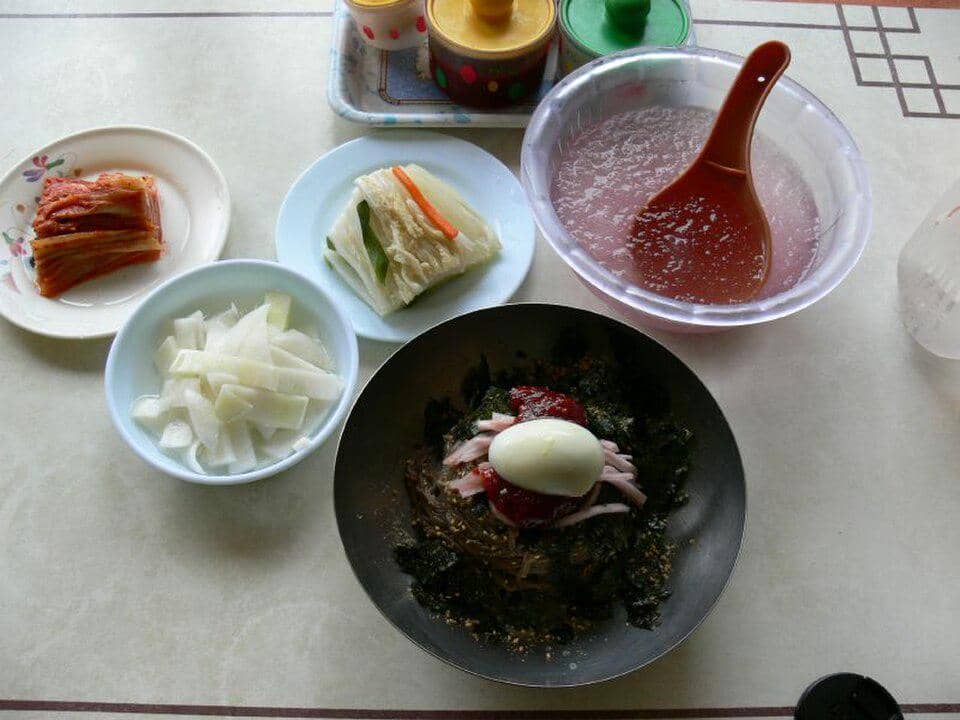 ilustrasi makguksu