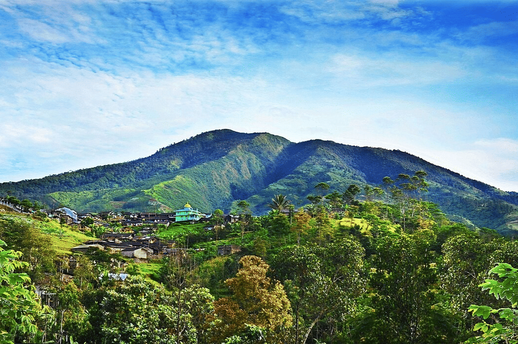 gunung ramah pemula untuk summit 17 Agustus 2026