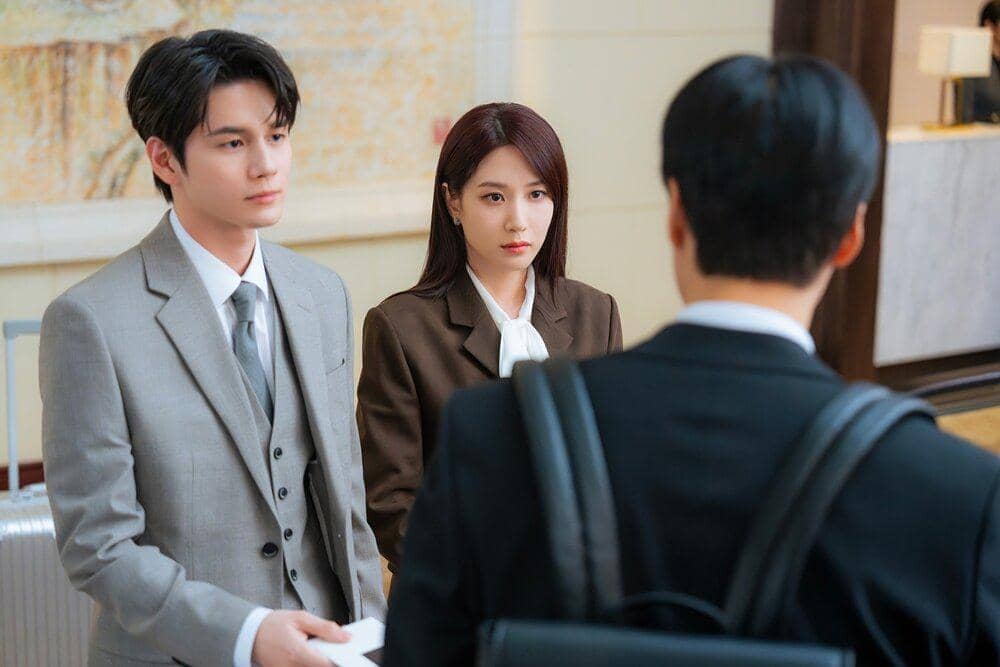 Still cut Spooky in Love