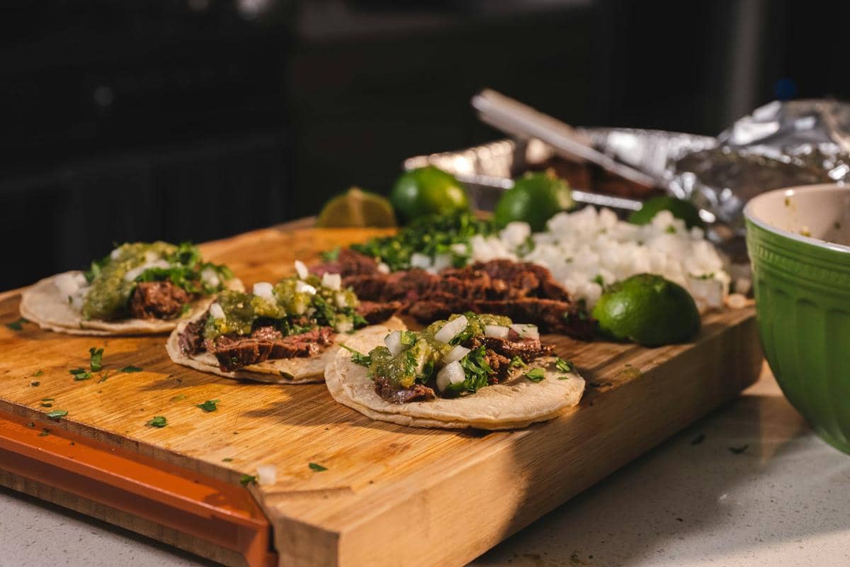 ilustrasi membuat taco