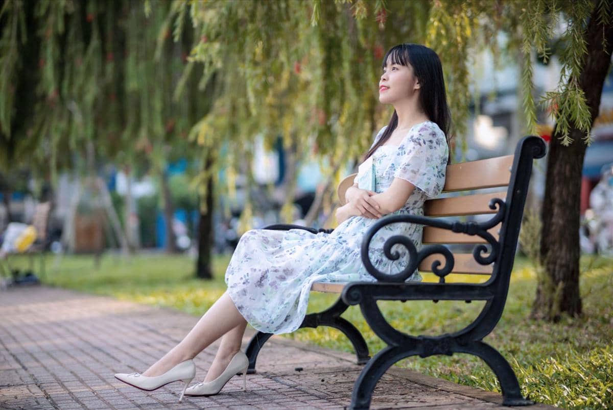 ilustrasi perempuan me time