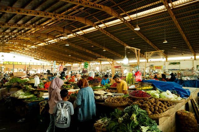 Kenapa Pasar Tradisional Jadi Tempat Solo Date yang Seru?