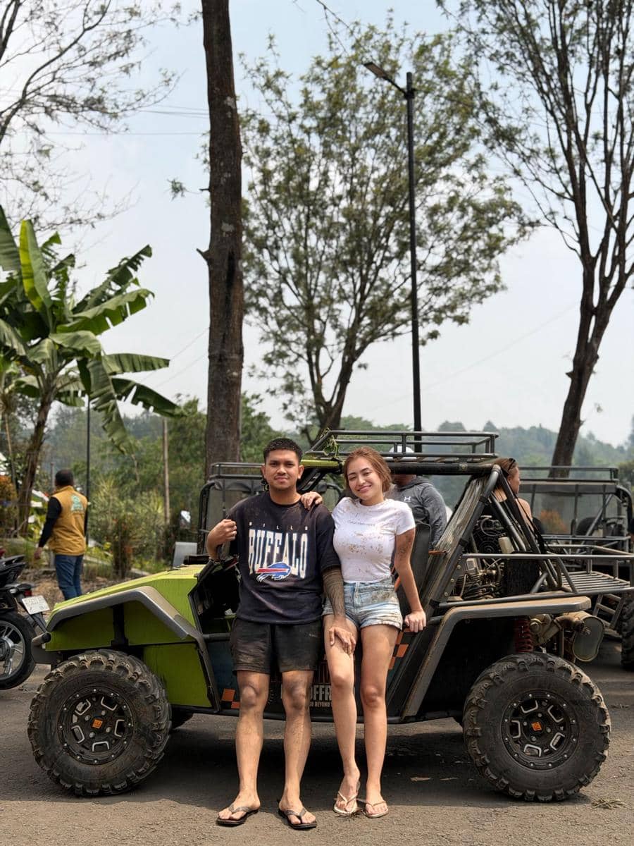 Nathalie Holscher dan keluarga liburan di Puncak