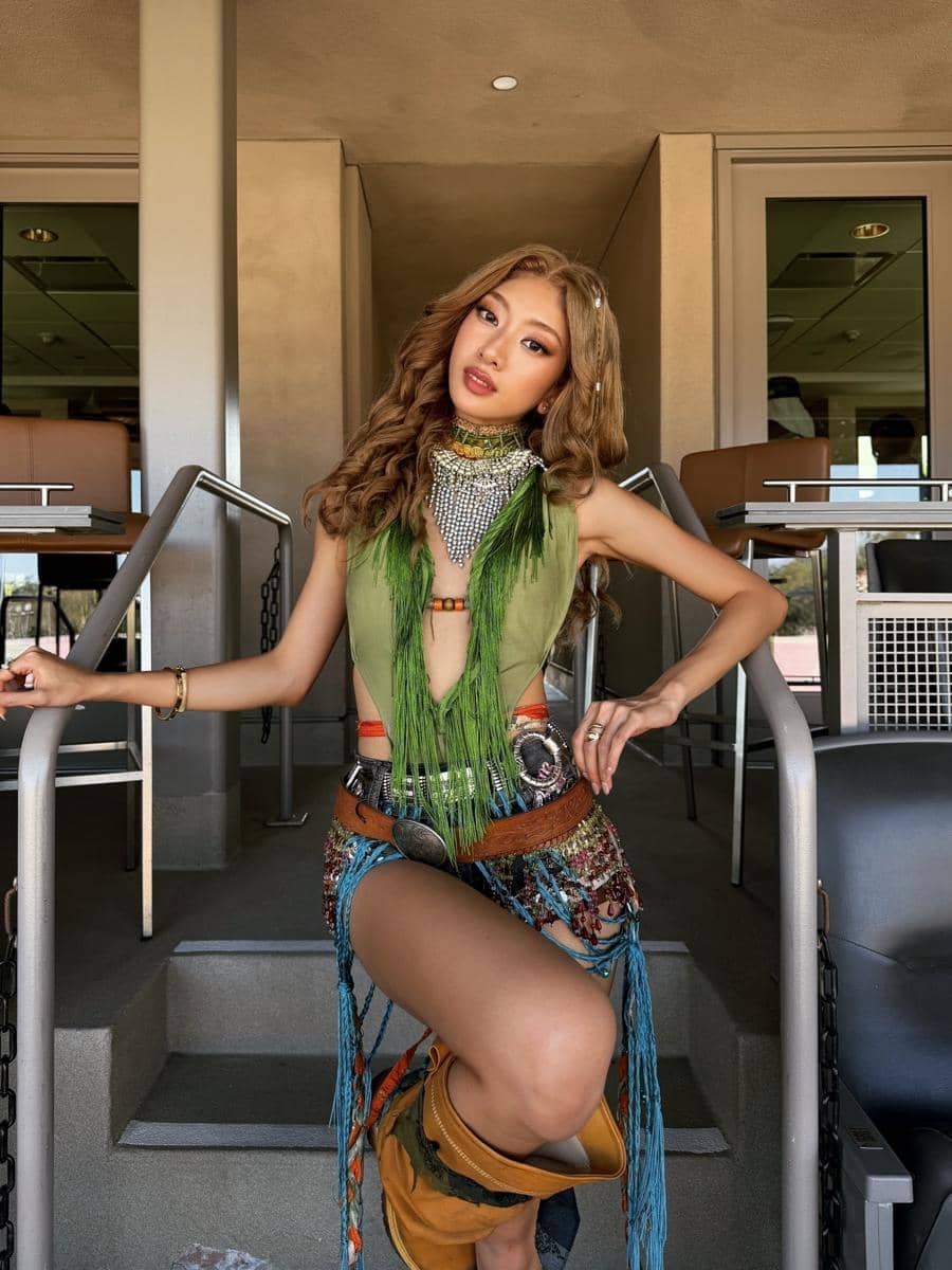 Outfit no na di HITC LA (instagram.com/shazfa.adesya)