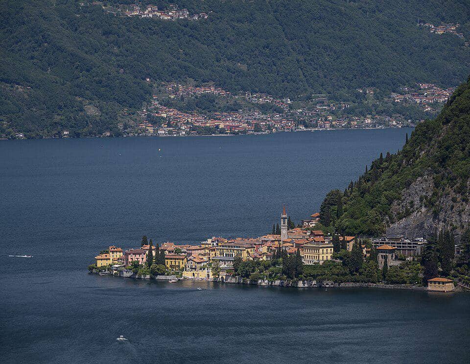 Desa Varenna di Italia