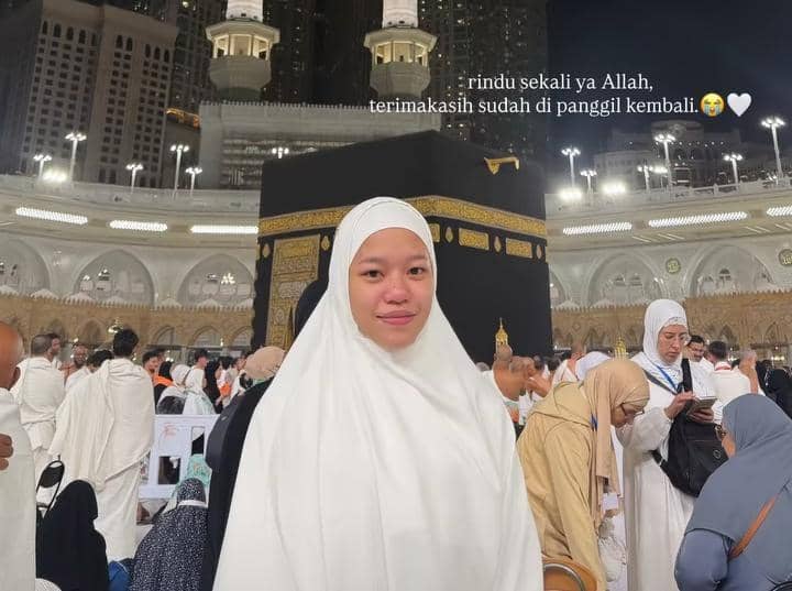 potret Ummi Quary umrah kedua kali