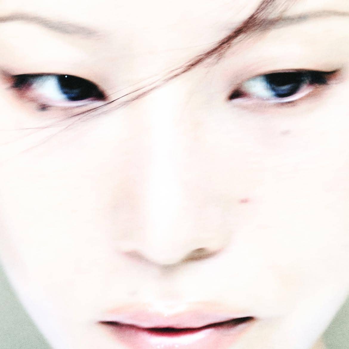 cover full album 'dinnermode' milik SUMIN