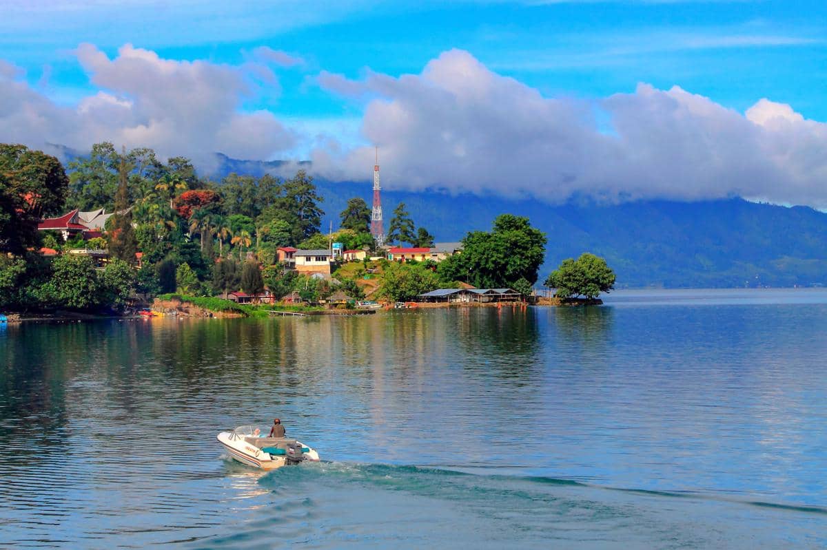 4 Pulau Terbesar di Indonesia, Jadi Surga Destinasi