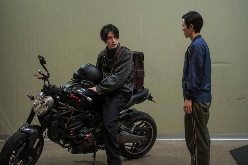 Lee Dong Wook dan Geum Hannah di A Shop for Killers 2