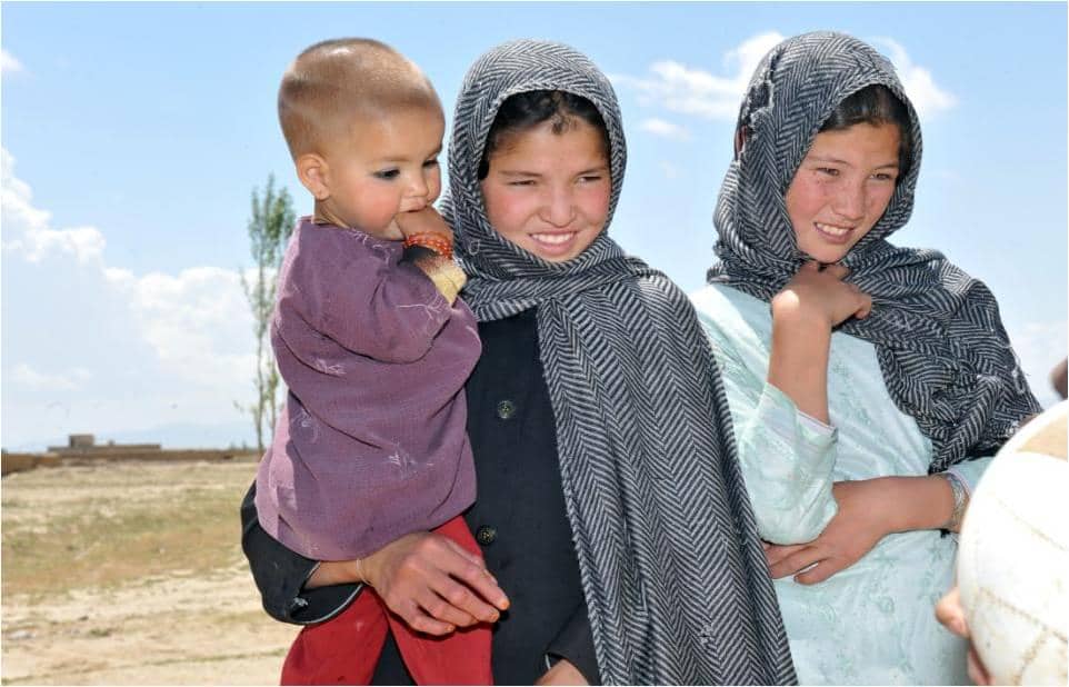 anak perempuan Afghanistan
