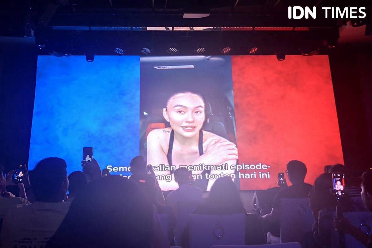 Agnez Mo menyapa langsung para penonton dari Los Angeles.jpg