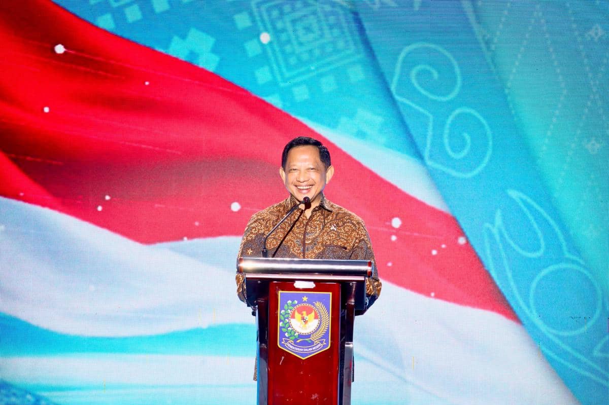 Mendagri Apresiasi Pemda Berprestasi, Dorong Daerah Terus Berbenah