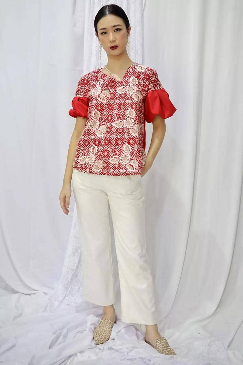 OOTD DhieVine Batik