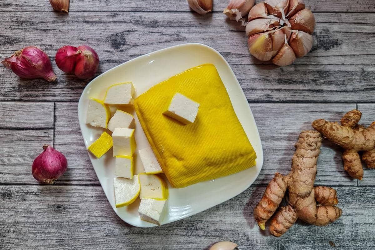 6 Varian Tahu Kuning Khas Nusantara, Gak Cuma dari Kediri
