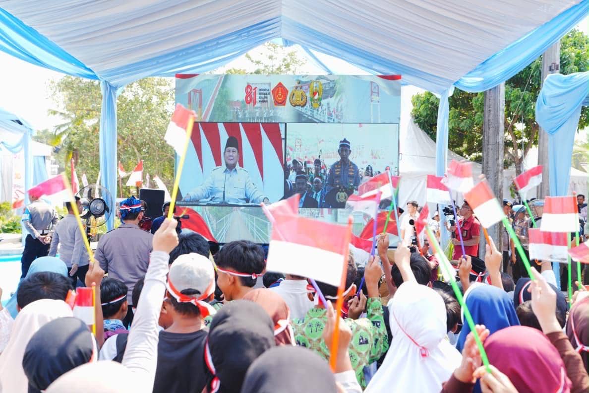 Prabowo Puji Kapolri saat Resmikan Jembatan: Layak Jadi Pemimpin