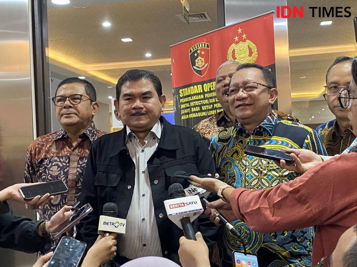 Mendes PDT Laporkan 73 Akun Hoaks Kopdes Tutup Warung di Desa ke Bareskrim