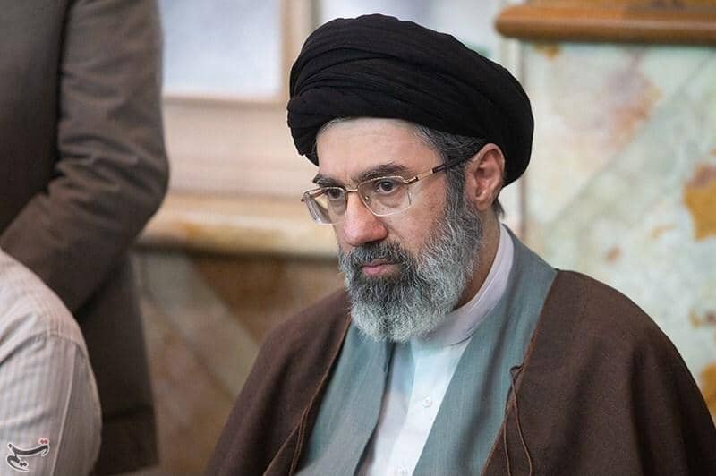 Pemimpin Tertinggi Iran Resmi Rombak 6 Petinggi Militer Negara