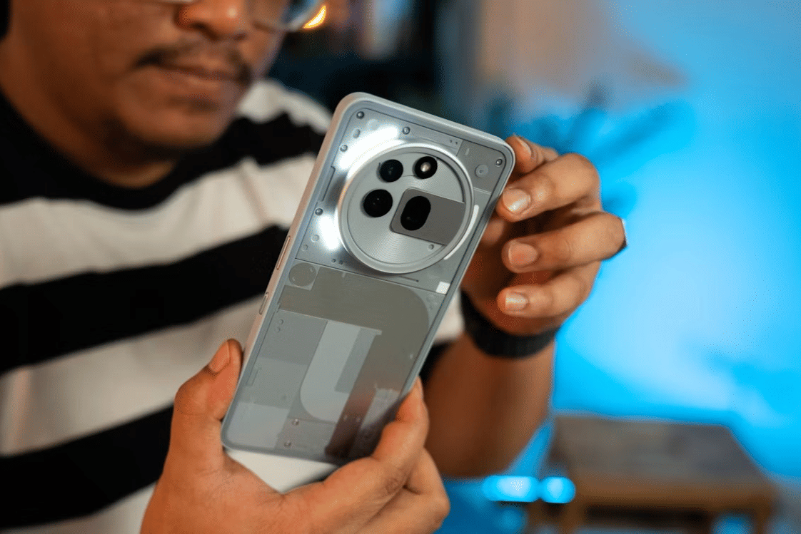 5 HP yang Punya LED di Bagian Belakang, Salah Satunya Pixel