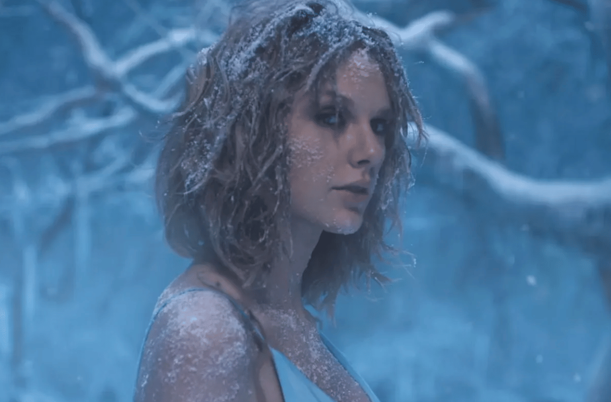 Lirik Lagu Out of The Woods - Taylor Swift beserta Maknanya