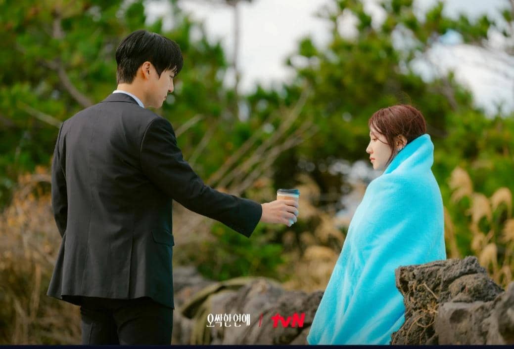 Cuplikan drama Korea Spooky in Love produksi tvN, memperlihatkan salah satu adegan dalam serial tersebut.