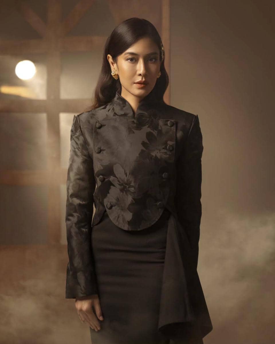 Inspirasi gaya Dian Sastro untuk Rayakan 17 Agustusan (instagram.com/therealdisastr)
