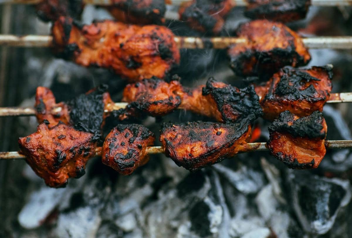 6 Cara Mengatasi Makanan Hampir Gosong, Segera Pindahkah!
